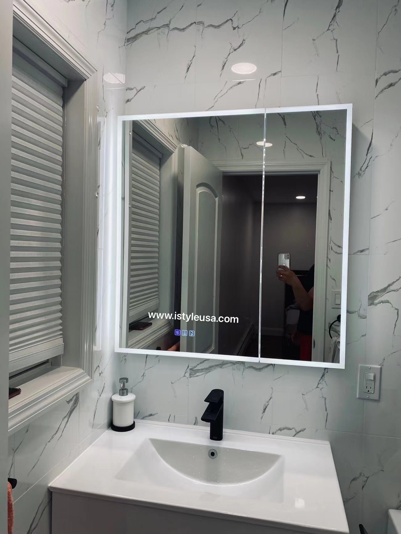 24" LED Medicine Cabinet Left Hinge (Surface Mount/Recessed) LED Alicia MC Series - iStyle Bath