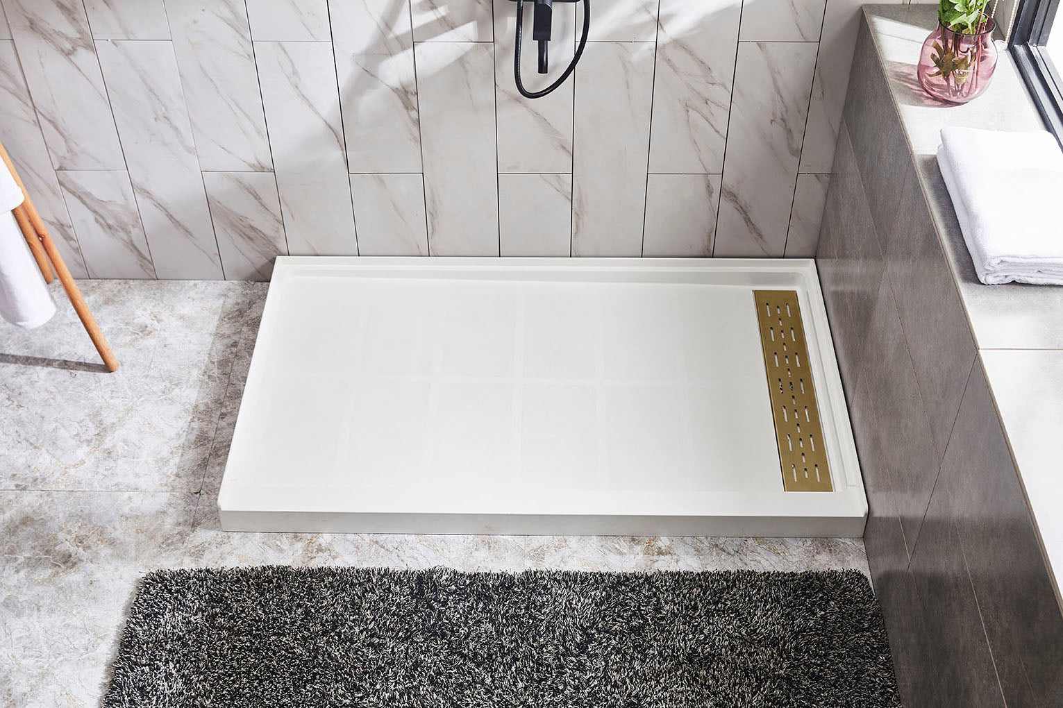 48''x 32''x 4'' Single Threshold Shower Base (White) (Right Drain)